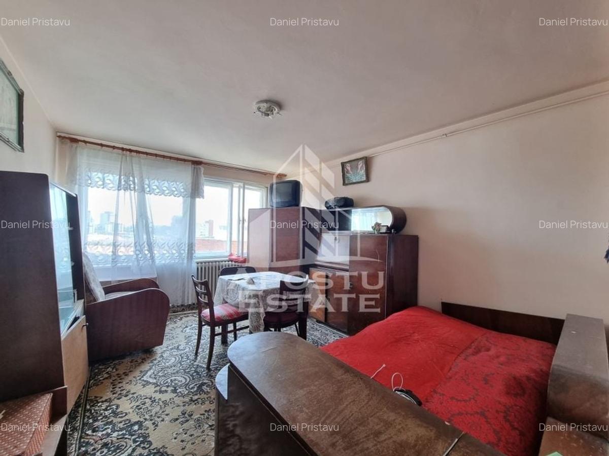Apartament cu 2 camere semidecomandat în Circumvalațiunii - 2