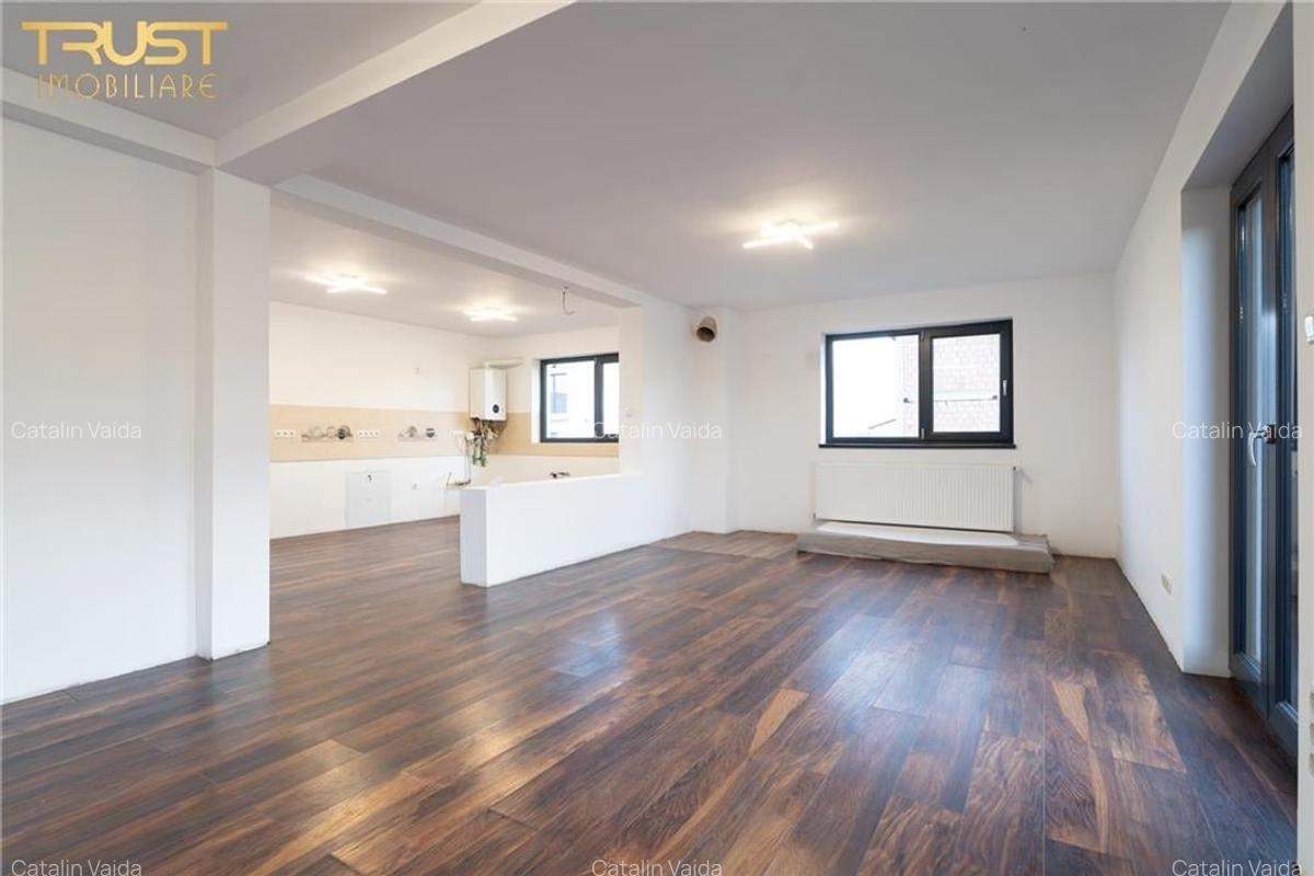 Casă cu 4 camere în Chinteni - 5
