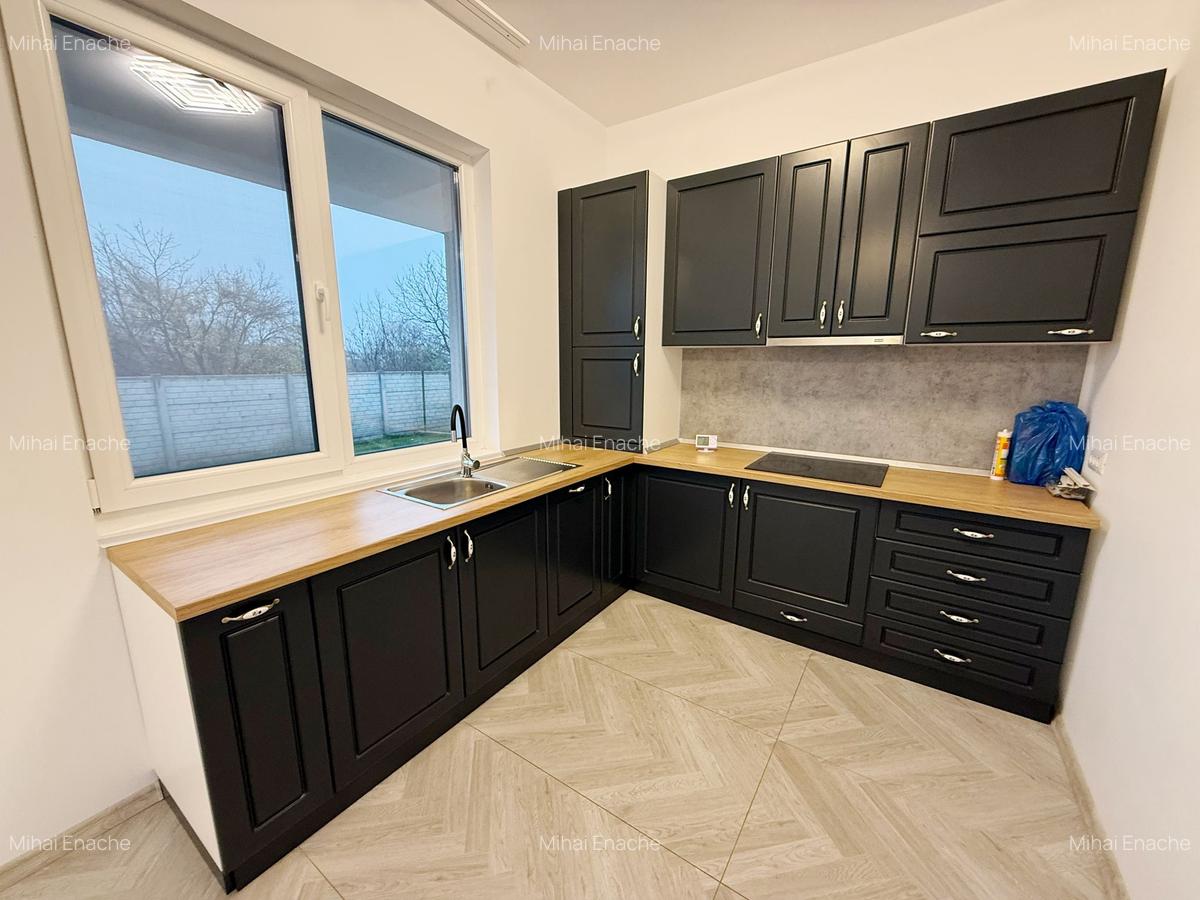 Vila individuala / 4 camere / 3 bai / curte amenajata - 9