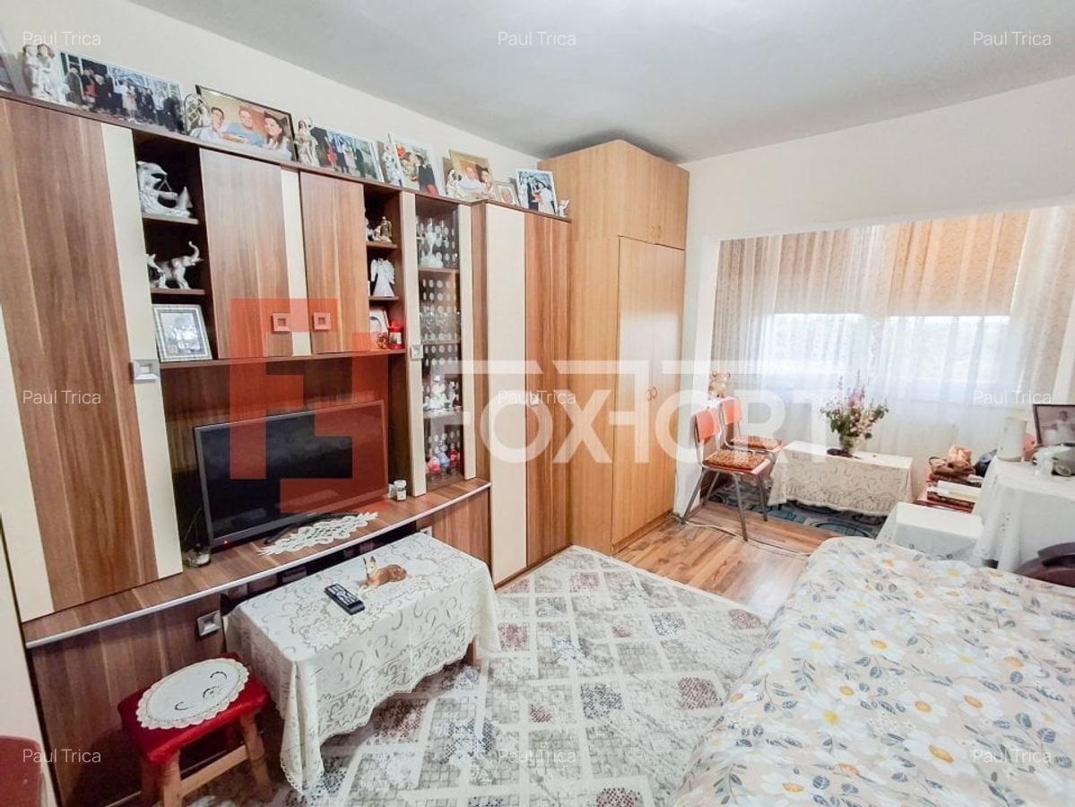 Garsonieră decomandată, mobilată în Buziașului - 1