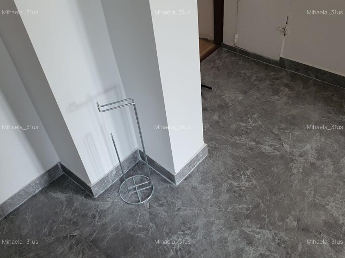 Pța Alba Iulia Închiriez ap 3 cam nemobilat recent renovat spațios instalații no - 6