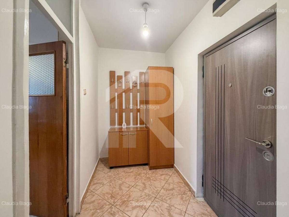 Apartament semidecomandat in Piata Obor - 7