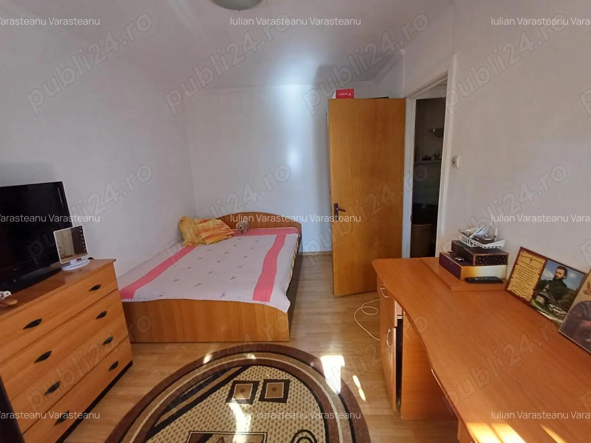 Vand apartament 3 camere confort 1 - 3