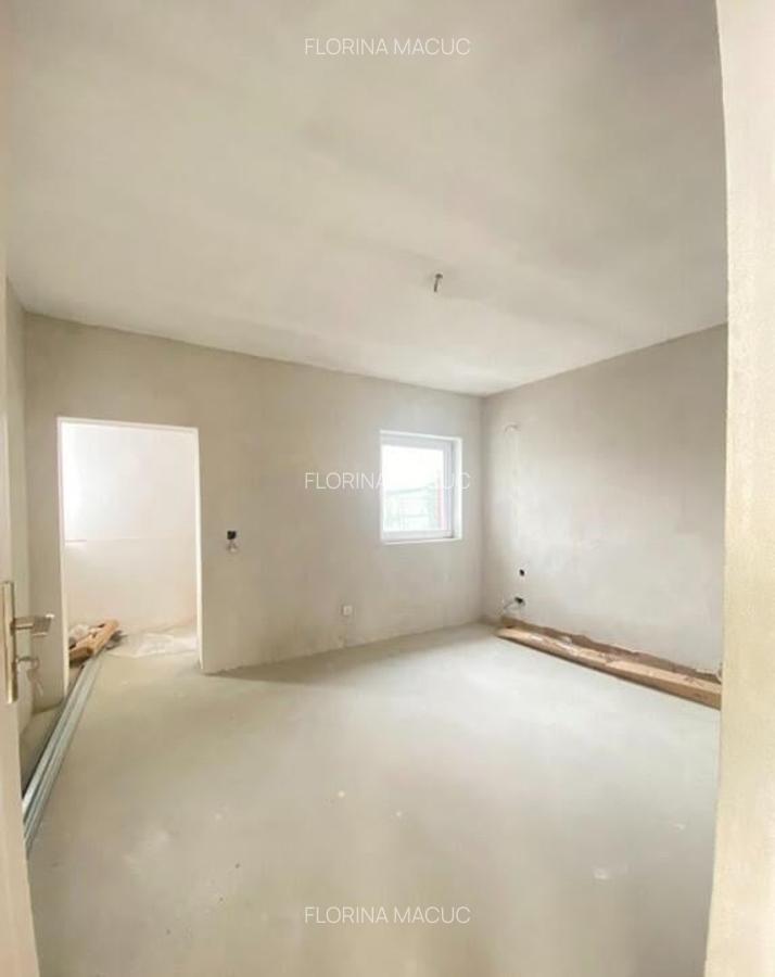 Casa in Calinesti, 2600 mp teren intravilan, 69500 euro - 18