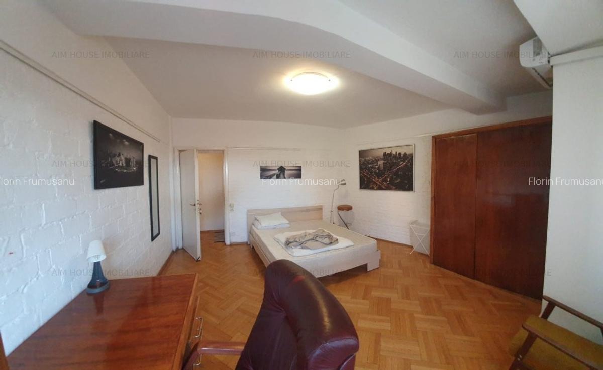 Sala Palatului-Cismigiu-Ap. 5 cam. pretabil birou/locuinta. - 1