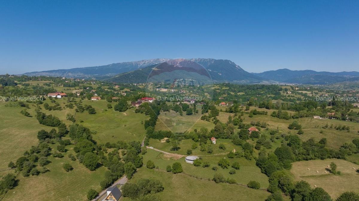 Teren Construcții intravilan de 5495 mp, în Bran - 12