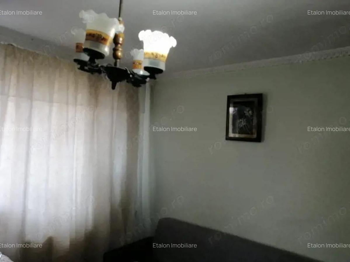 Apartament 2 camere, etaj 1, decomandat, 1 Mai, Piatra Neamt - 2