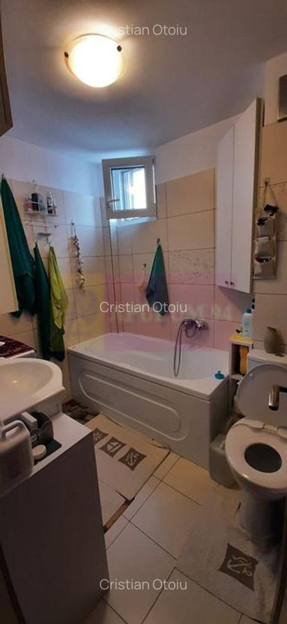 Apartament 3 camere ~80mp Metrou Aparatorii Patriei - 12