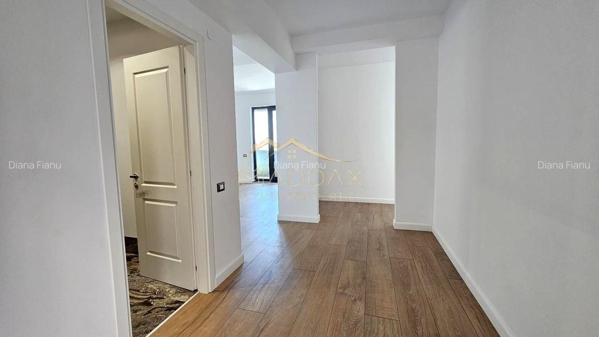 Penthouse cu 4 camere decomandat în Pipera - 3