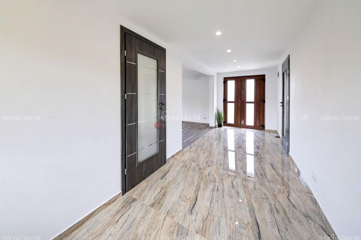 Apartament mobilat utilat si curte proprie - 13