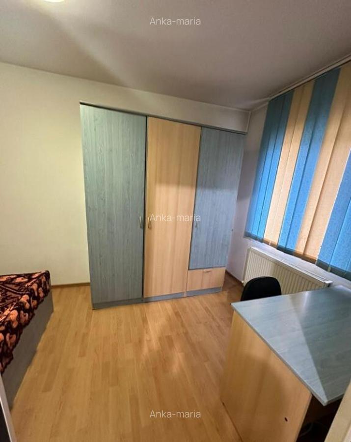 Proprietar Vand Apartament - 1
