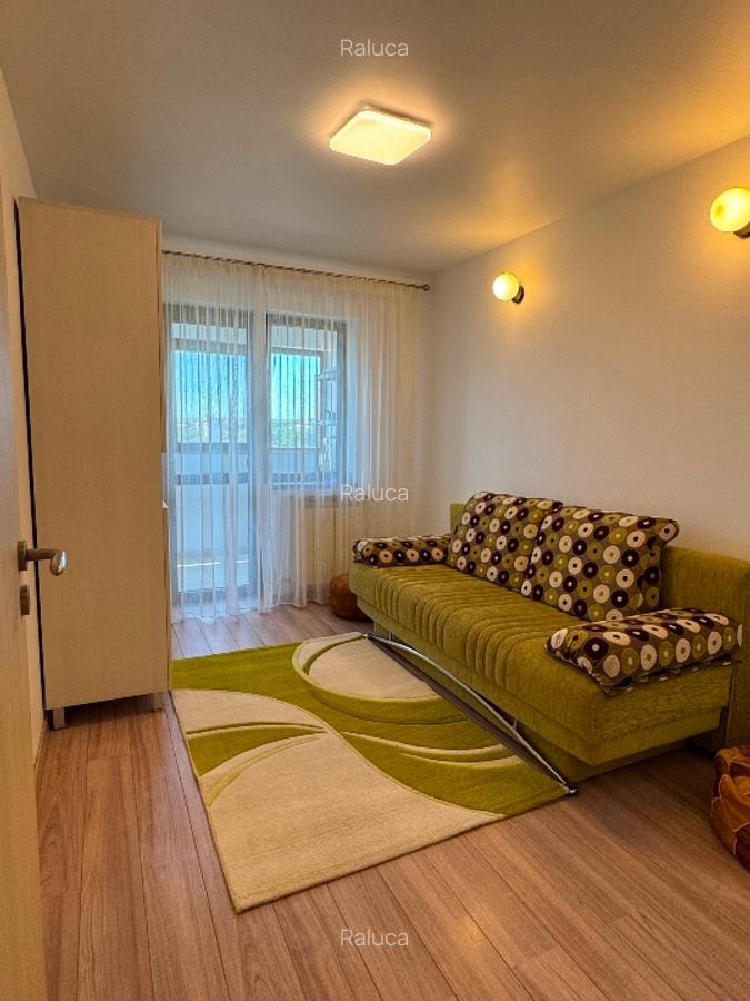 Apartament cu 3 camere în Podu Roș - 8