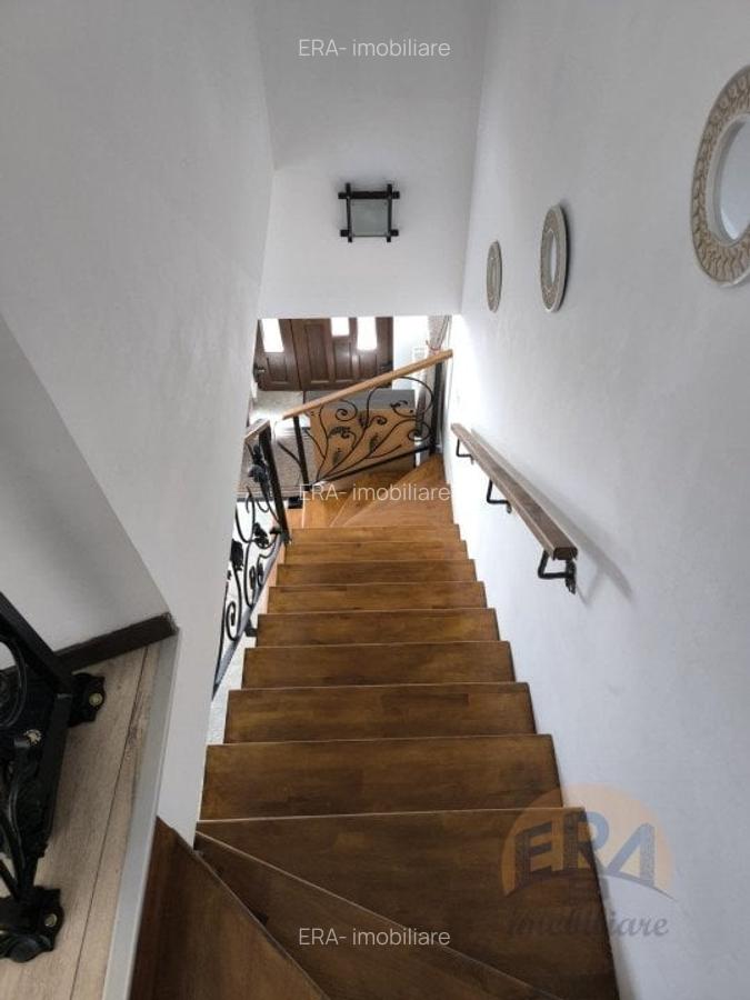 Apartament cu 3 camere decomandat, mobilat în Central - 16