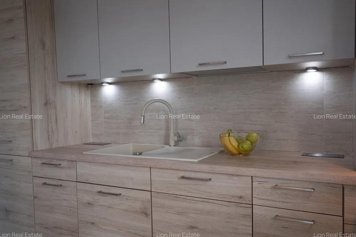 3 Camere | Buzesti -Sanador-McDonalds | Etaj 3 | 2 Balcoane | Lift - 5