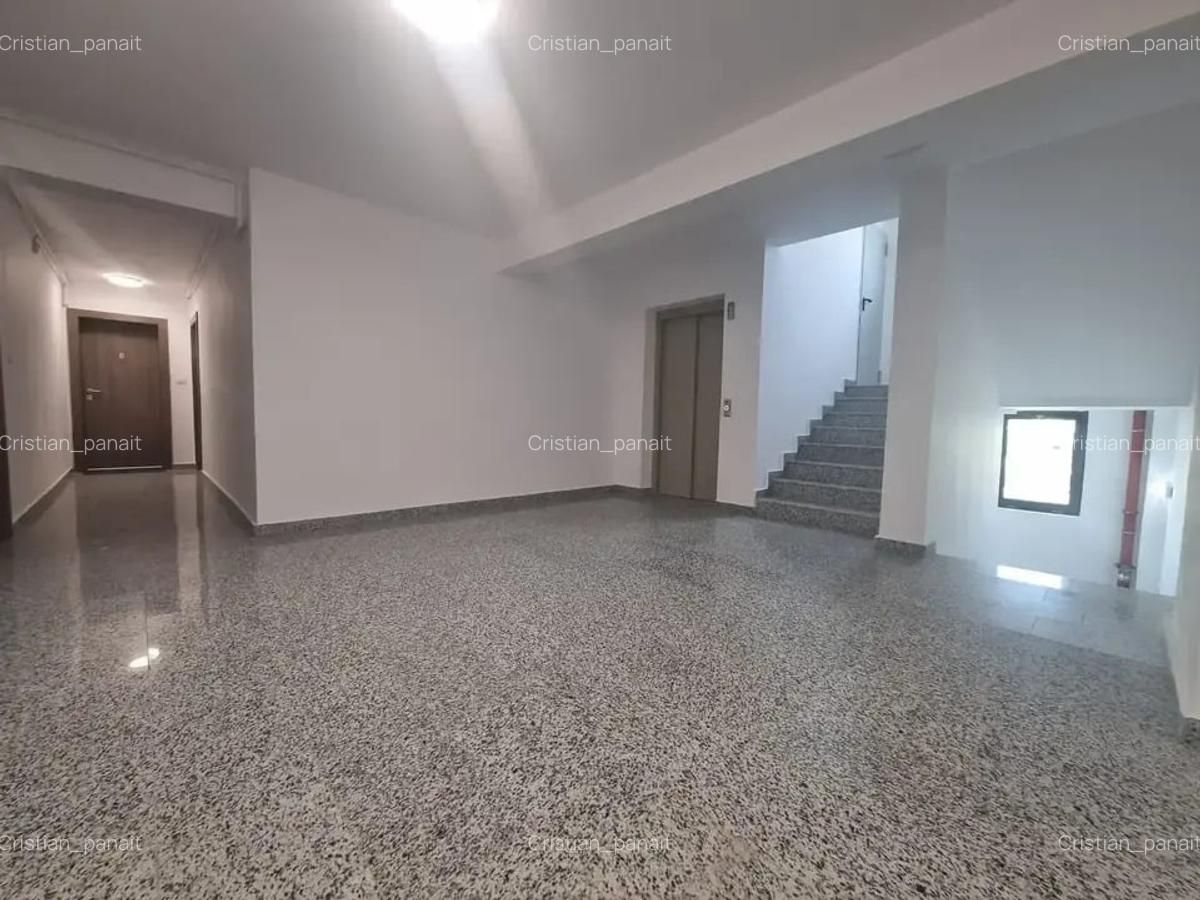 Apartament 3 camere - Decomandat Bucătărie Inchisă fără TVA - 2