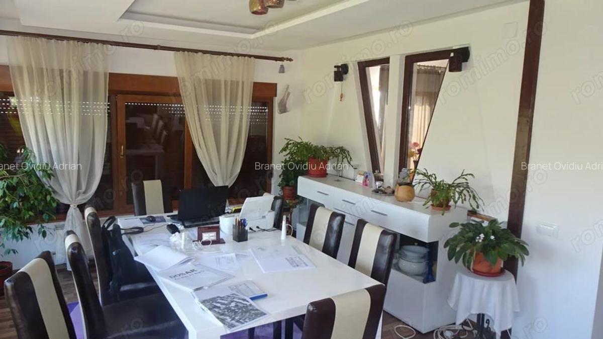 Vand casa in sistem P+M, are suprafa?a utila 160 mp,finisata integral ?i echipata complet. - 5