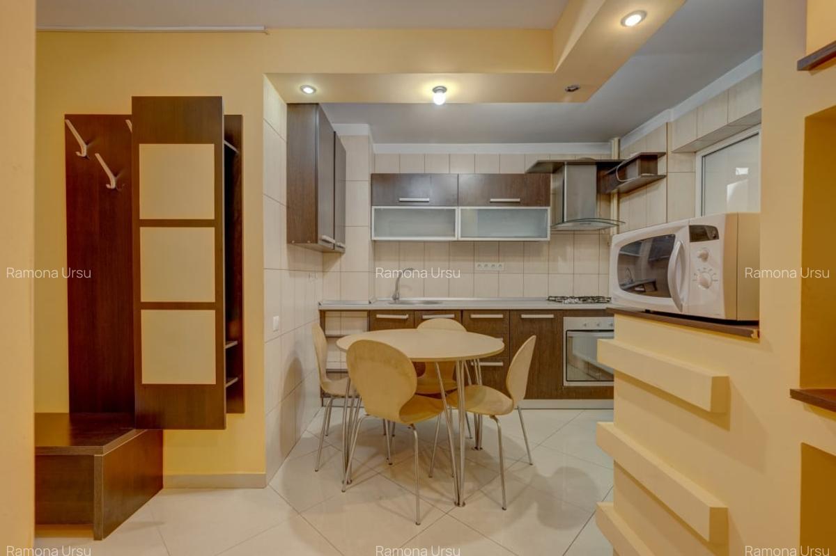 Apartament 3 camere, decomandat, 73 mp, metrou Raul Doamnei - 10