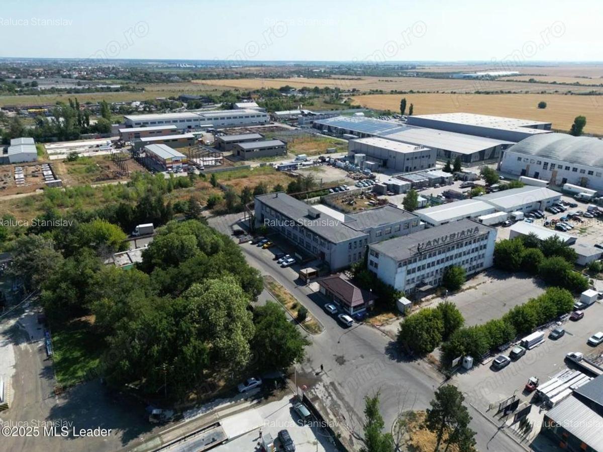 De vanzare spatiu birouri si depozitare, teren Danubiana - 11