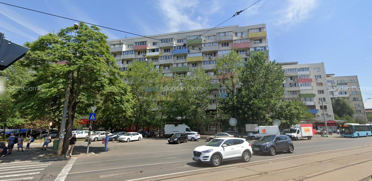 Vând apt. 2 cam. Bd. Ion Mihalache,sector 1, vis a vis metrou 1 Mai, renovat. - 1