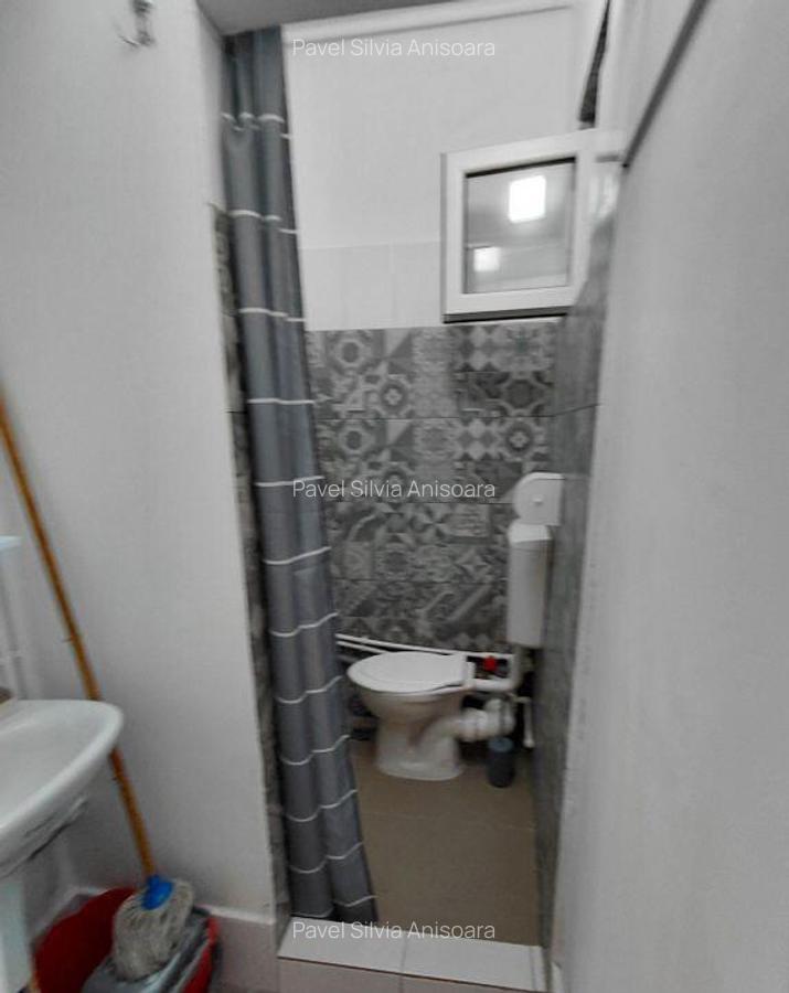 Apartament 1 camera la curte ,str. Traian - 10