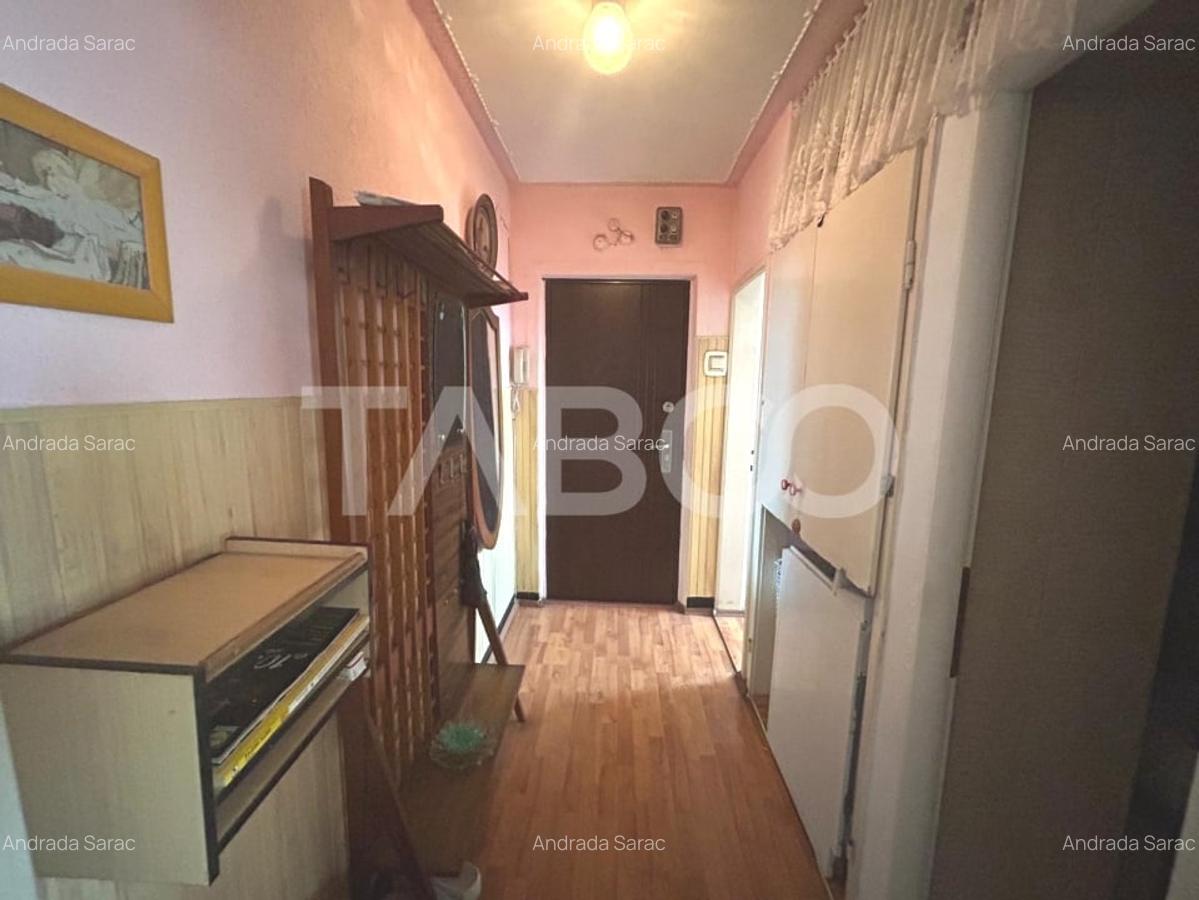 Apartament 2 camere si balcon etaj intermediar de vanzare in Terezian - 8