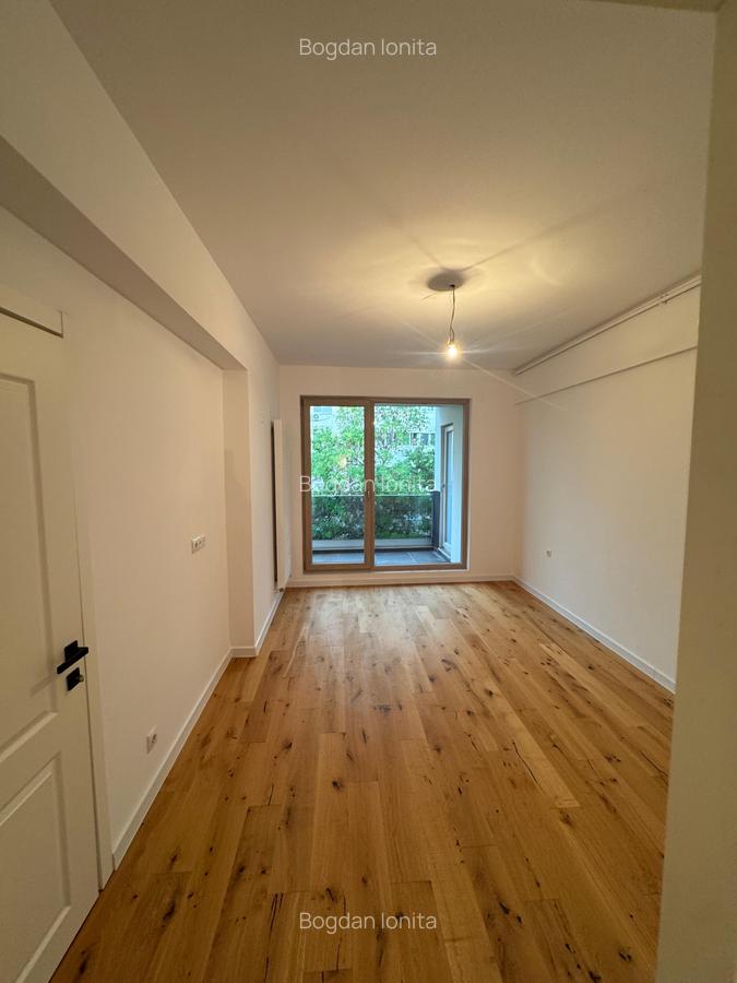 Penthouse cu 4 camere decomandat în Iancului - 16