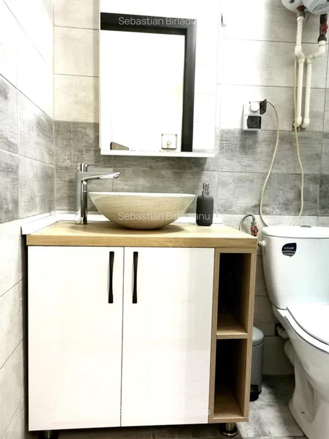 1 camera, decomandat, 30 mp, de inchiriat  Alexandru cel Bun,Cod 160068 - 2