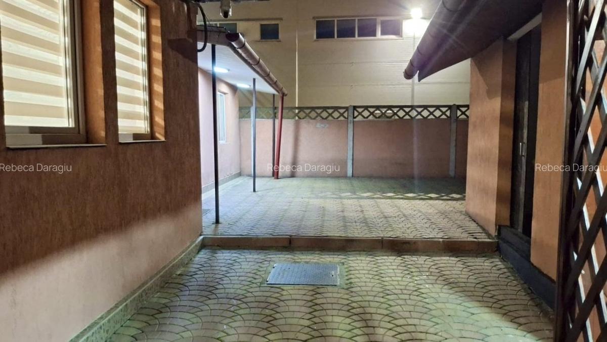 Casa individuala renovata, 4 camere, teren 200 mp - 27