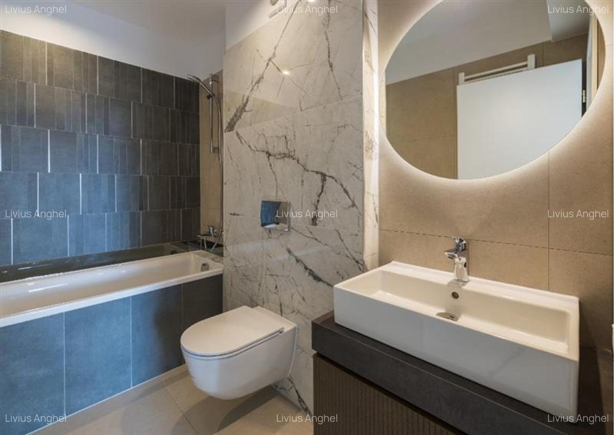 Apartament cu 3 camere decomandat în Tractorul - 14