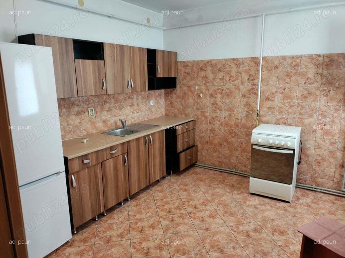 De inchiriat pe termen lung ap.80m2, mobilat ,zona parc Navodari Calarasi - 2 De inchiriat pe termen lung ap.80m2, mobilat ,zona parc Navodari Calarasi - 2