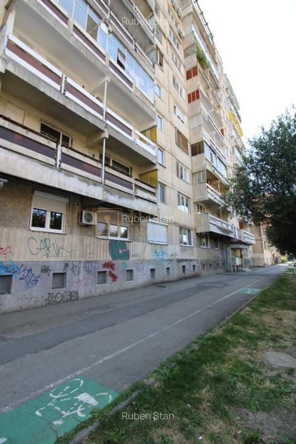Apartament cu 3 camere semidecomandat, mobilat în Semicentral - 16