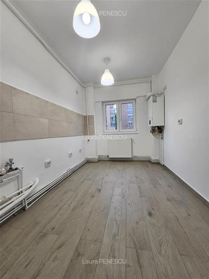 Apartament decomandat cu 2 camere Centrul Civic - 7