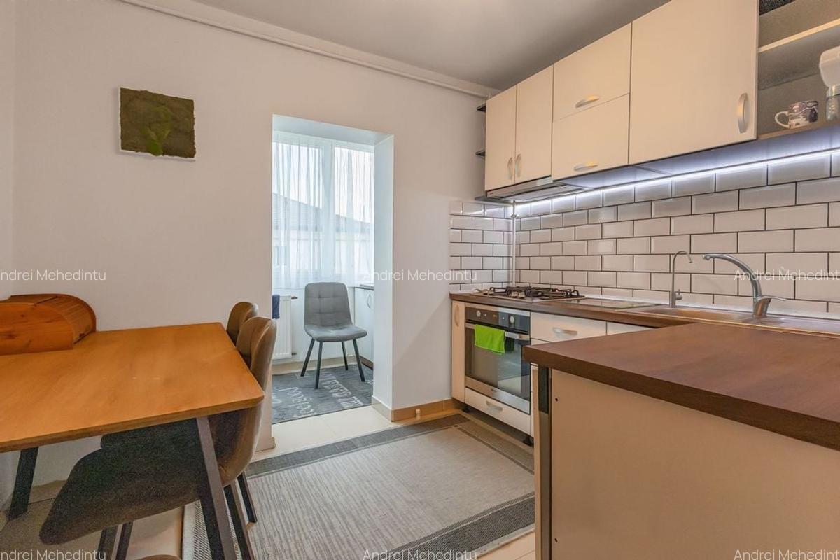 Ap. decomandat cu 3 camere | Lipovei | Comision 0% - 6