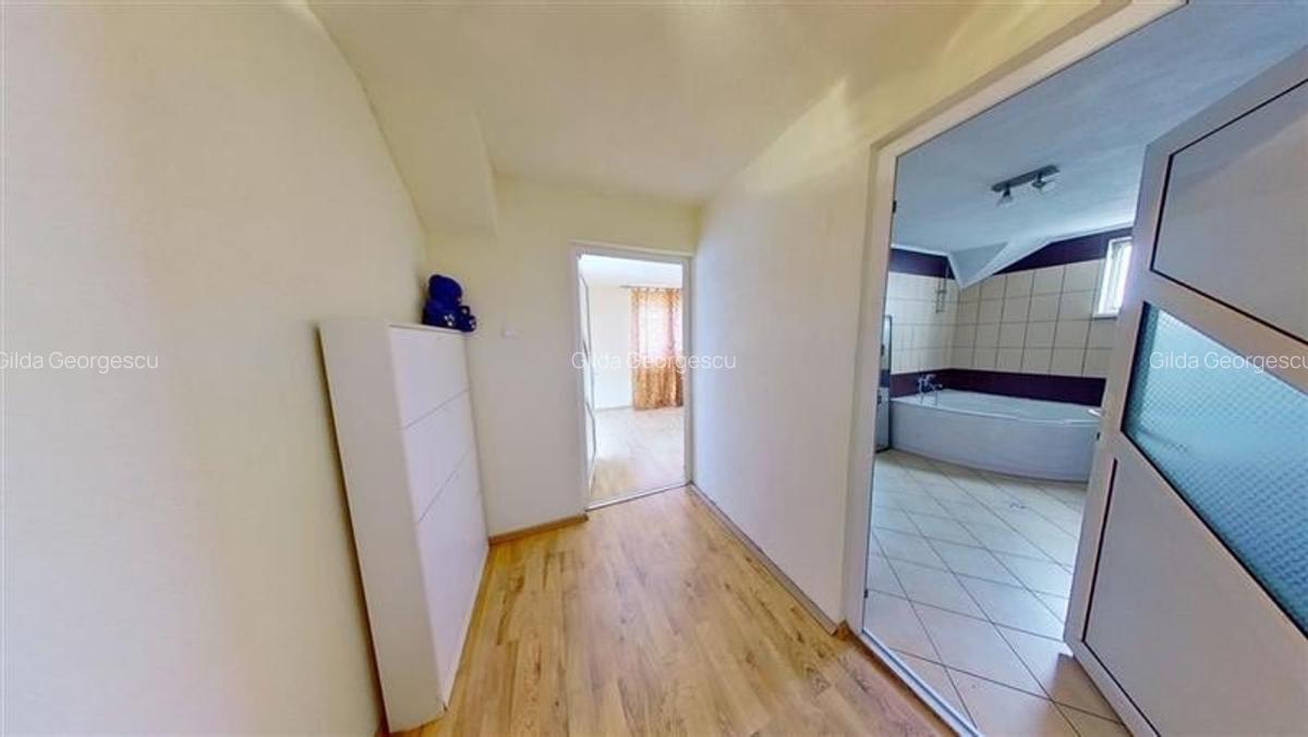 3D! Rezidenta in arie linistita, mobilata, echipata, curte proprie, Rasnov - 24