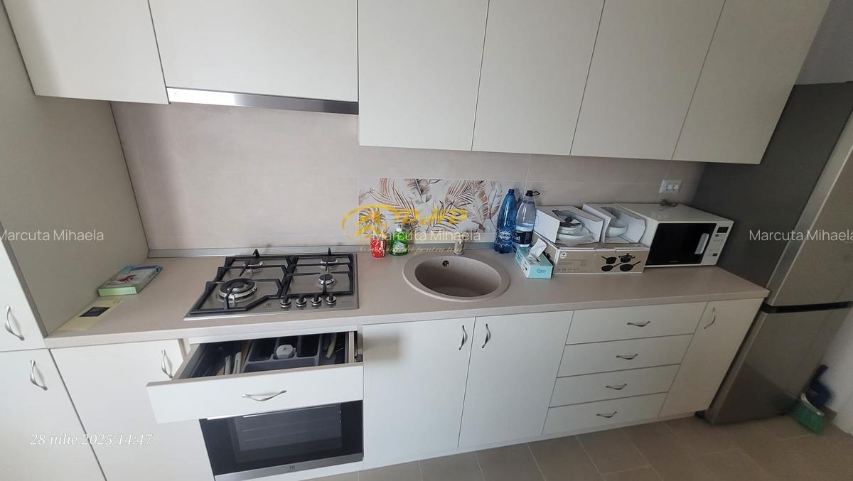 Apartament cu 2 camere Piata Nicolina  UNIREA TOWERS. - 3