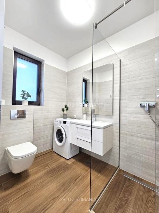 Apartament modern, 3 camere, 68 mp, A.C., zona UMF - 13
