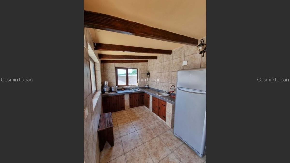House for sale, 4 rooms in Spătaru - 13
