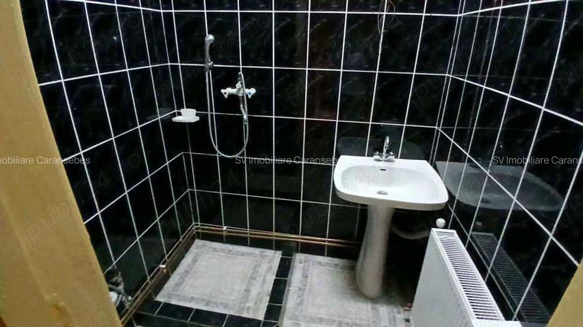 Comision 0 - Apartament cu 2 camere, zona Garii, Caransebes - 10