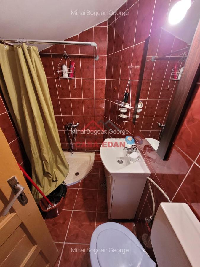Casă cu 3 camere în Central - 10