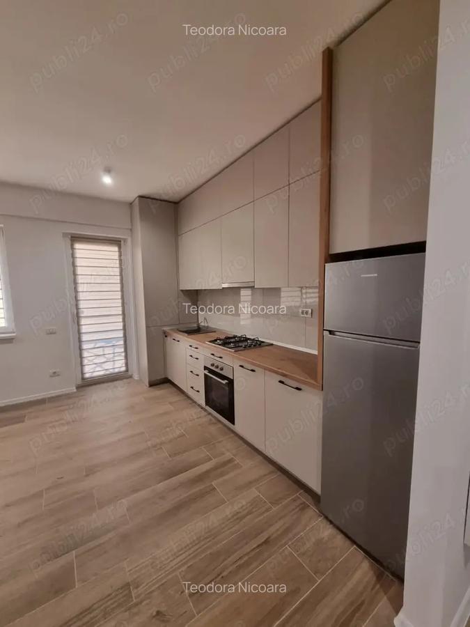 Proprietar, inchiriez apartament - 7