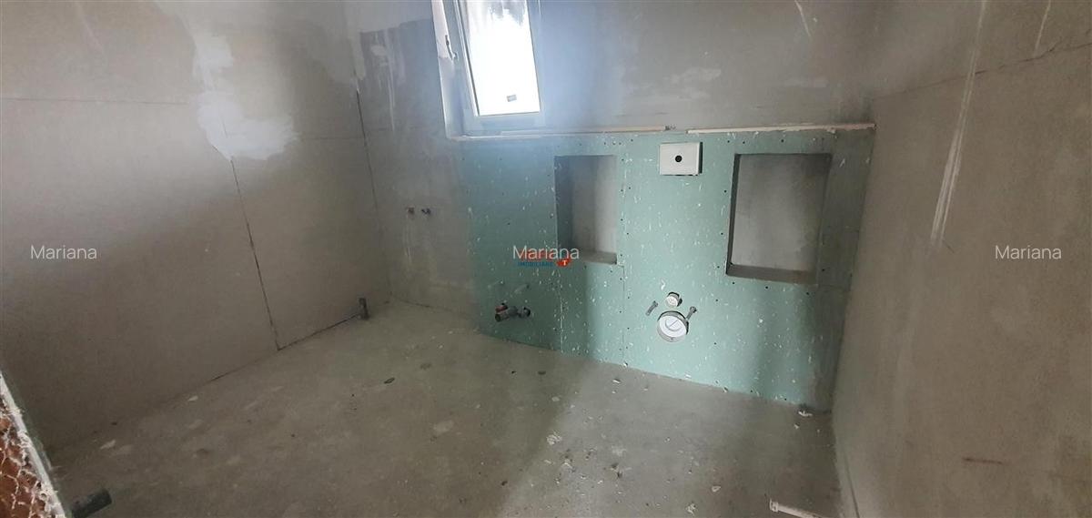 Casa triplex de vanzare 4 camere cu pivnita si balcon Cetate ! - 8