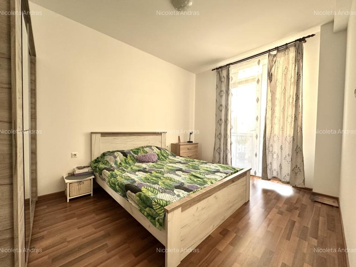 Apartament 2 camere, 49 mp utili - zona Cora - 4
