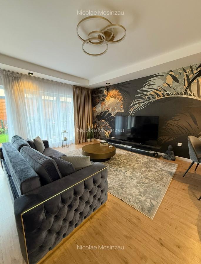 Vila 3 camere Cosmopolis - 1