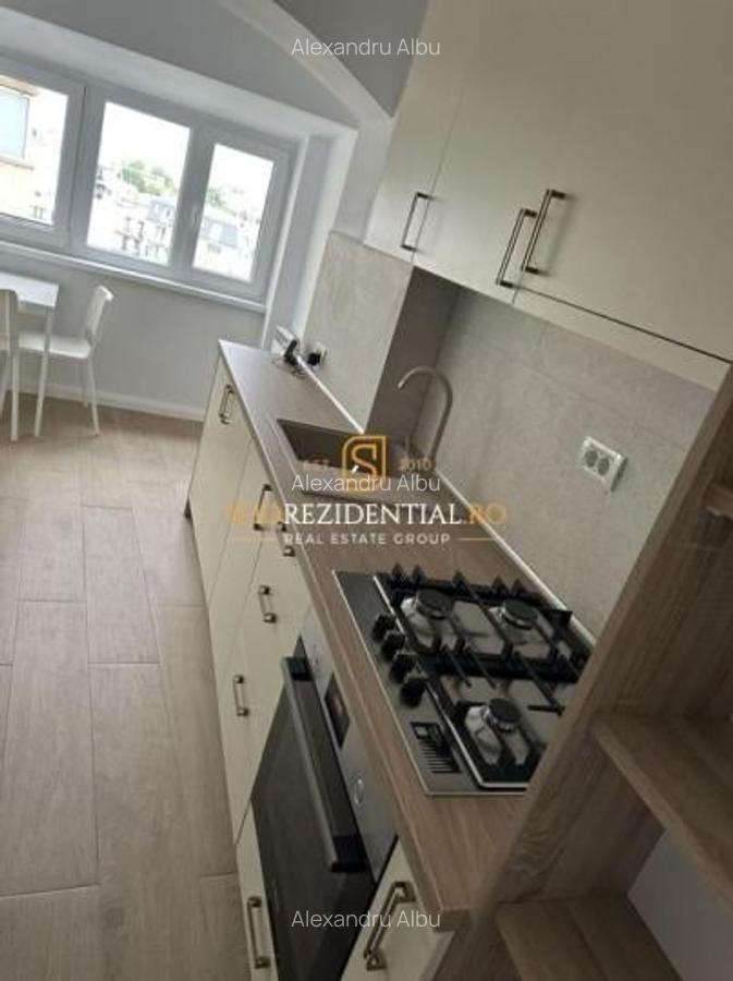 Apartament 1 camera, Unirii (P-ta Constitutiei), 40 mp, 5/10 - 3