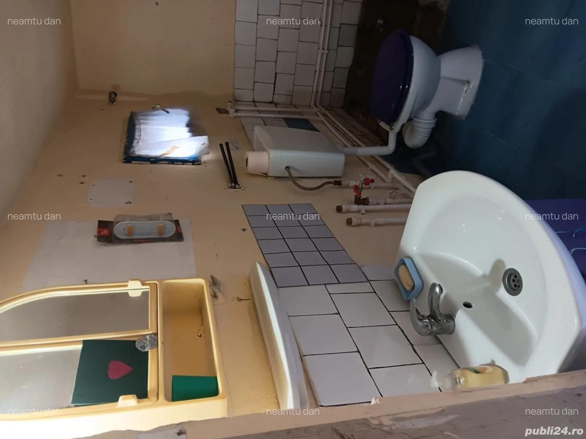 Casa de vanzare in Petrosani zona colonie - 5