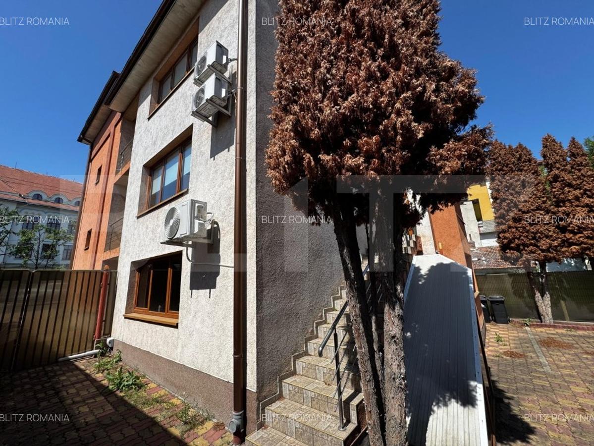 Sediu firma / Birouri de vanzare P+2E, 254 mp, zona ultracentrala Alba Iulia - 2