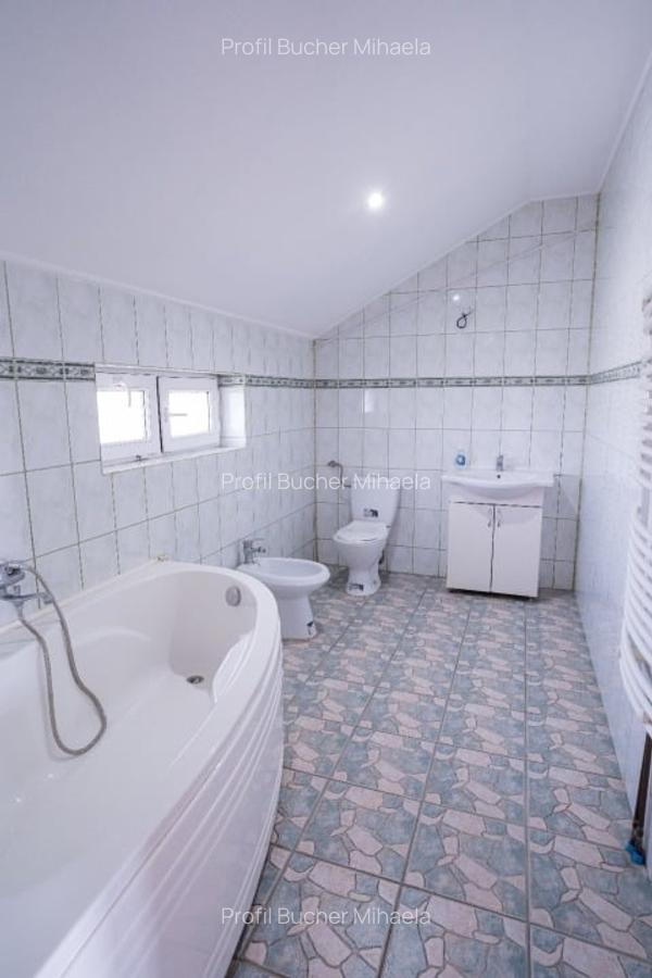 Vilă spațioasă 8 camere,locație excelentă – destinată activităților profesionale - 6