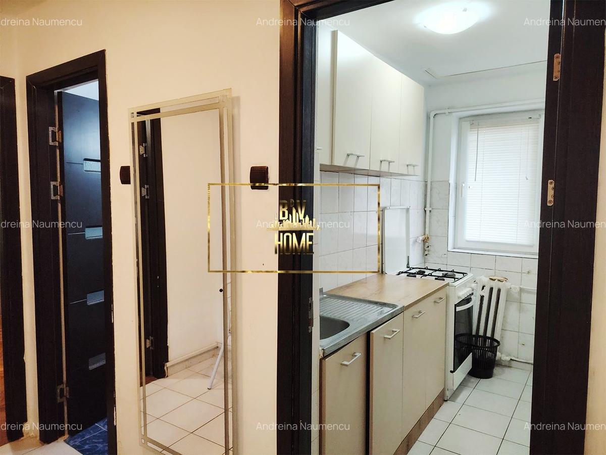 2 camere Etaj 1, Piata Brotacei, INCHIRIERE - 2 2 camere Etaj 1, Piata Brotacei, INCHIRIERE - 2