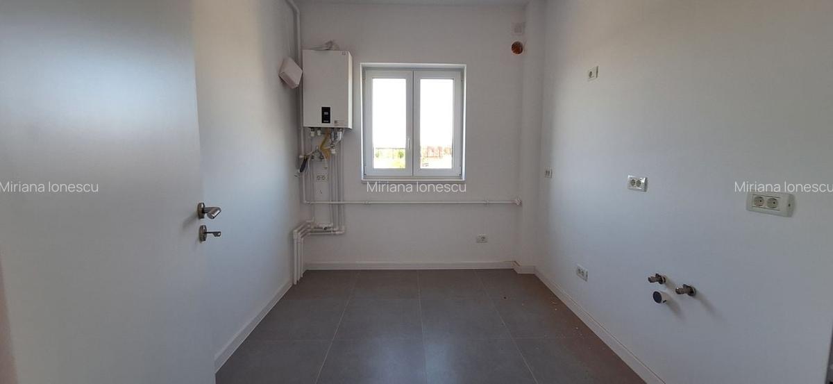 Apartament cu 2 camere decomandat în Torontalului - 3