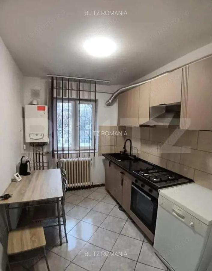 Inchiriere apartament 3 camere | zona Tatarasi | decomandat | - 7